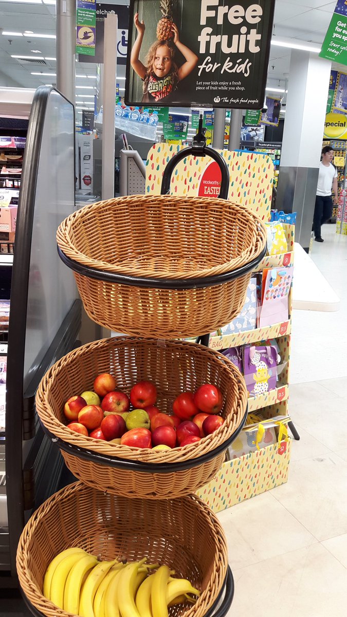 collect &amp; spread the goodness
#victoryVictoria free fruits for <a href="/woolworths/">Woolworths</a> little guests. <a href="/Chef_Ng/">Estadi</a> <a href="/evangtcpi/">Evangeline Pua</a>