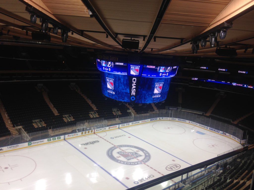 mtspodeca's tweet photo. Awesome time @TheGarden today! Can't wait to see the rangers play later tonight! https://t.co/BpqVR4RibI