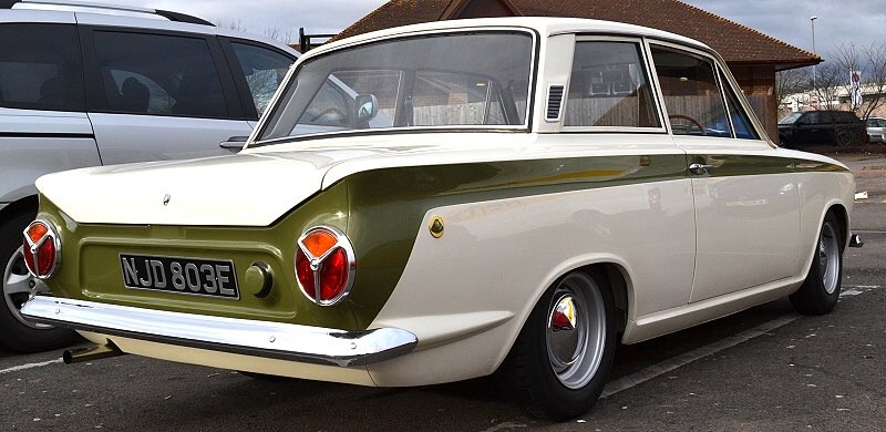 CCustomz's tweet photo. When I saw this on @GasMonkeyGarage go for $65k, I remembered my mate who sold his for £1200 fifteen years ago. https://t.co/U0Tmko7jfx