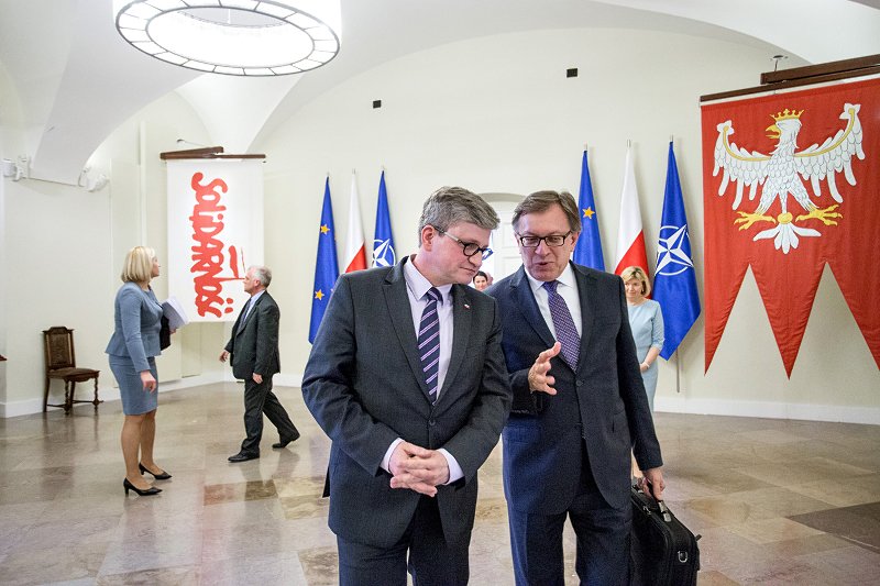 BBN_PL's tweet photo. Dzisiejsze spotkanie szefa BBN z Amb. T. Ildemem, zastępcą #NATOSecGen ds. PD. Tematem przygotowania do @NATOsummits https://t.co/TGI69ZcFVx