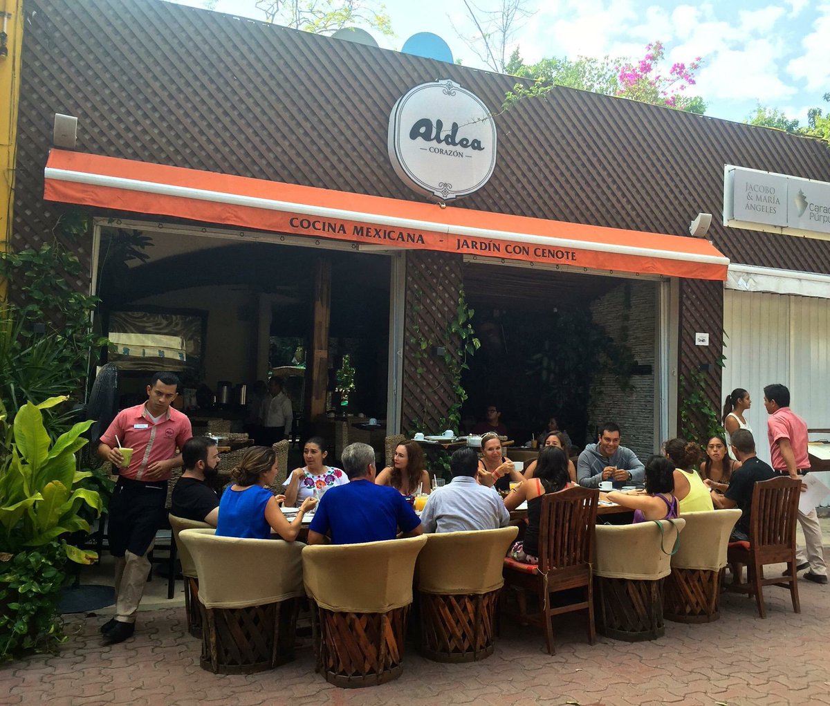 aldeacorazon's tweet photo. ¡Buenos días!⏰Hora de desayunar☕️ #AldeaCorazon #grupoazotea #breakfasttime #playadelcarmen https://t.co/kCQyuQURiu