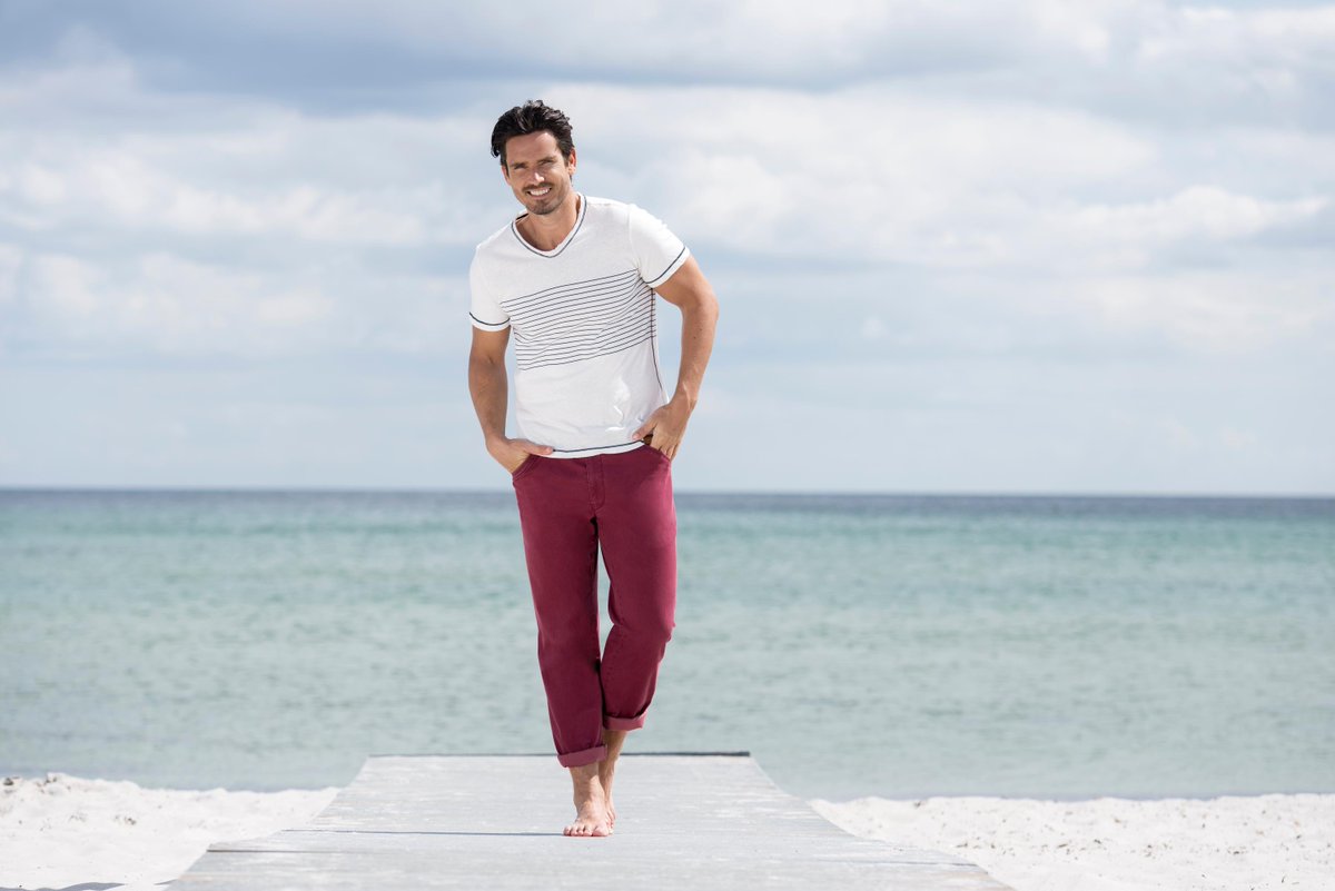 HenrysBanbury's tweet photo. Currently dreaming of #sandbetweenourtoes and these #Sunwill trousers - perfect for beach or #Banbury wear. https://t.co/uXOvpya49q