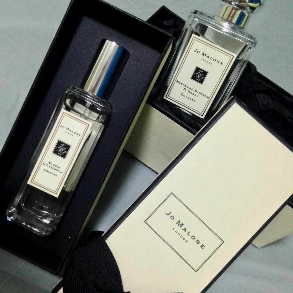 whatDEEYANthink's tweet photo. I'm so broke, I had to choose between these two but then... #MYSCENT #JoMalone #favescent ❤️ https://t.co/S8PN9jzEEY