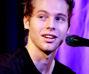 5sostheticss's tweet photo. // p e r f e c T // https://t.co/ReHPQBytt0