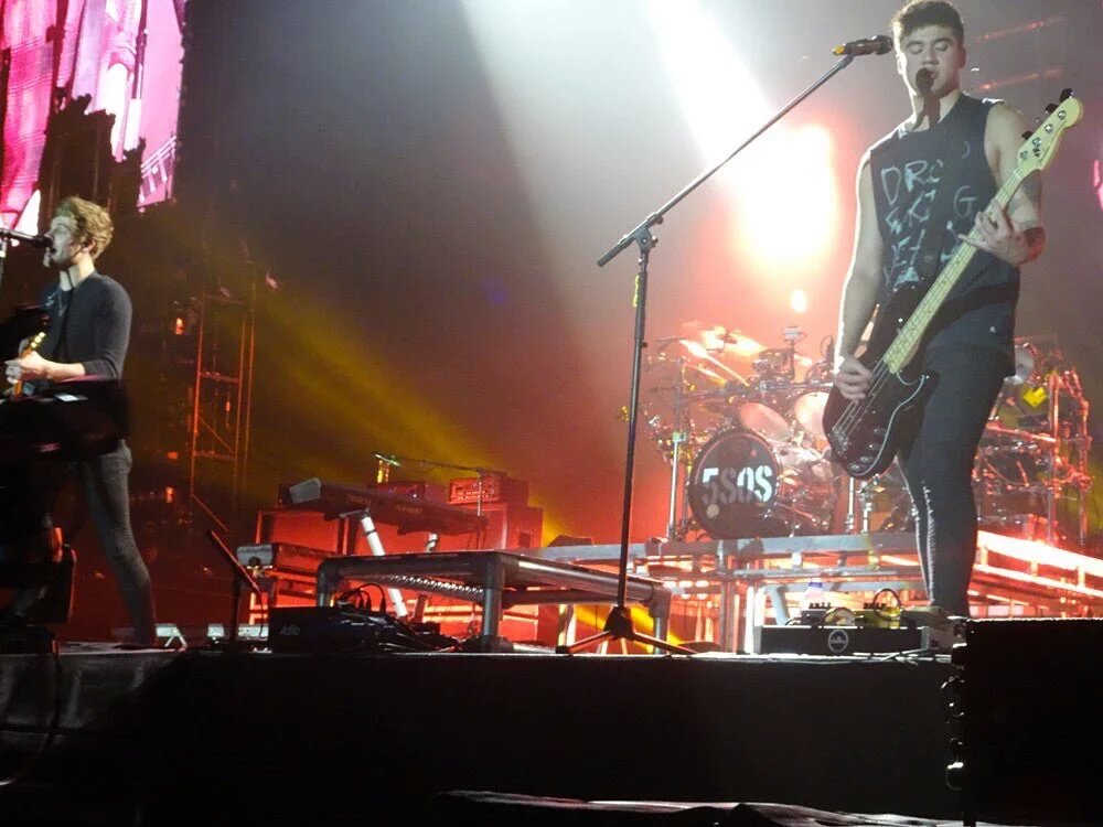 NotUseNoMore's tweet photo. 5sos on stage lastnite at #SLFLSheffield https://t.co/zSY1ZBl8a3
