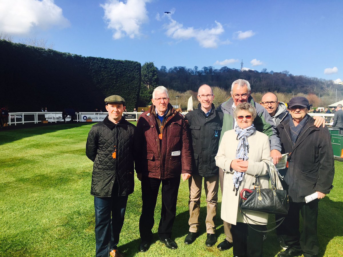 RacingTV's tweet photo. #RUKMembers taking a look at the runners for the Listed contest up next @NottsRacecourse live & EXCLUSIVE on RUK https://t.co/tNEZT6dowZ