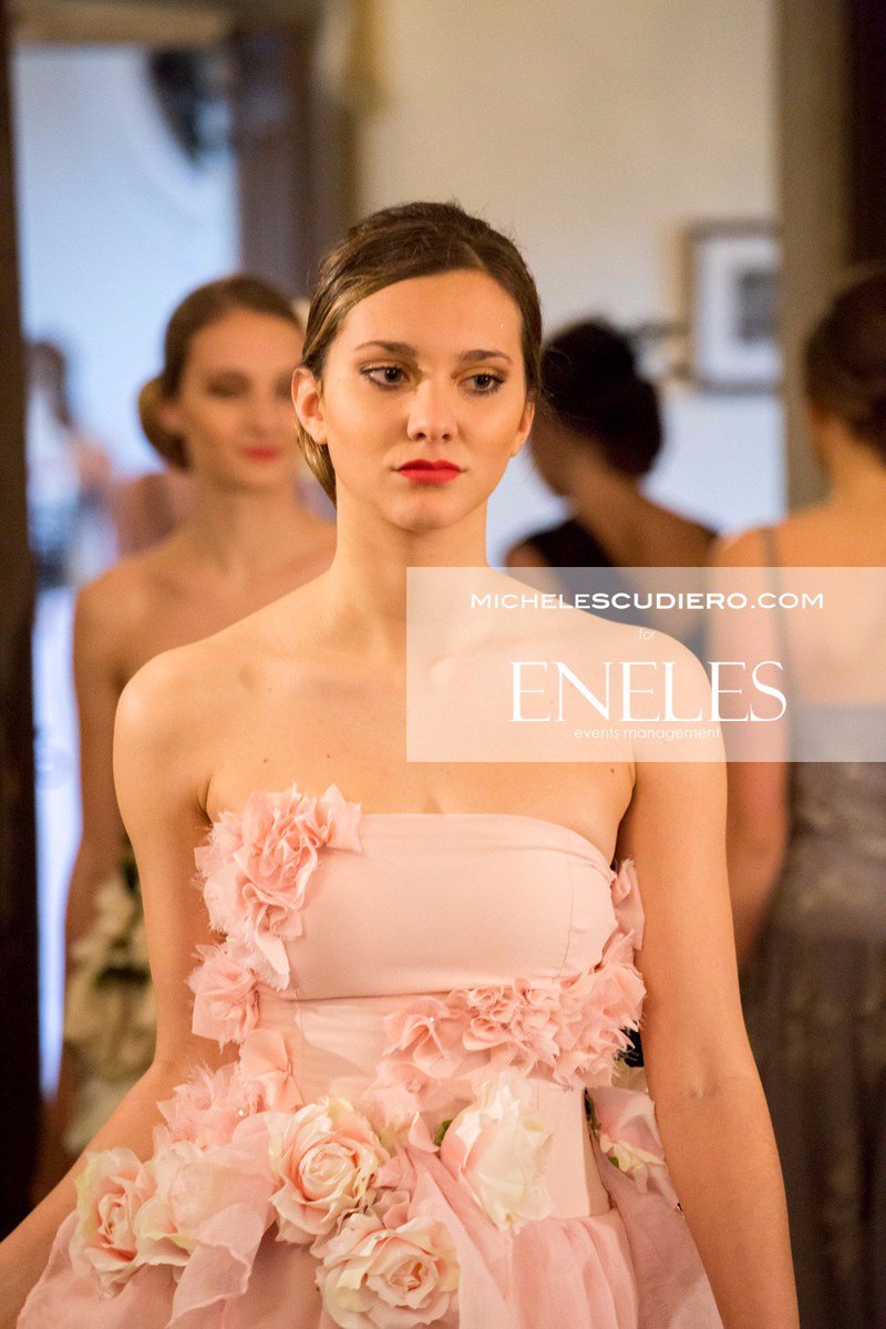 eneles_italia's tweet photo. ENELES for CristinSen Collection 2016
Cristina Senter Alta Moda 
#models #fashion #fashionshow #eneles #madeinitaly https://t.co/V5XTuBpzRy