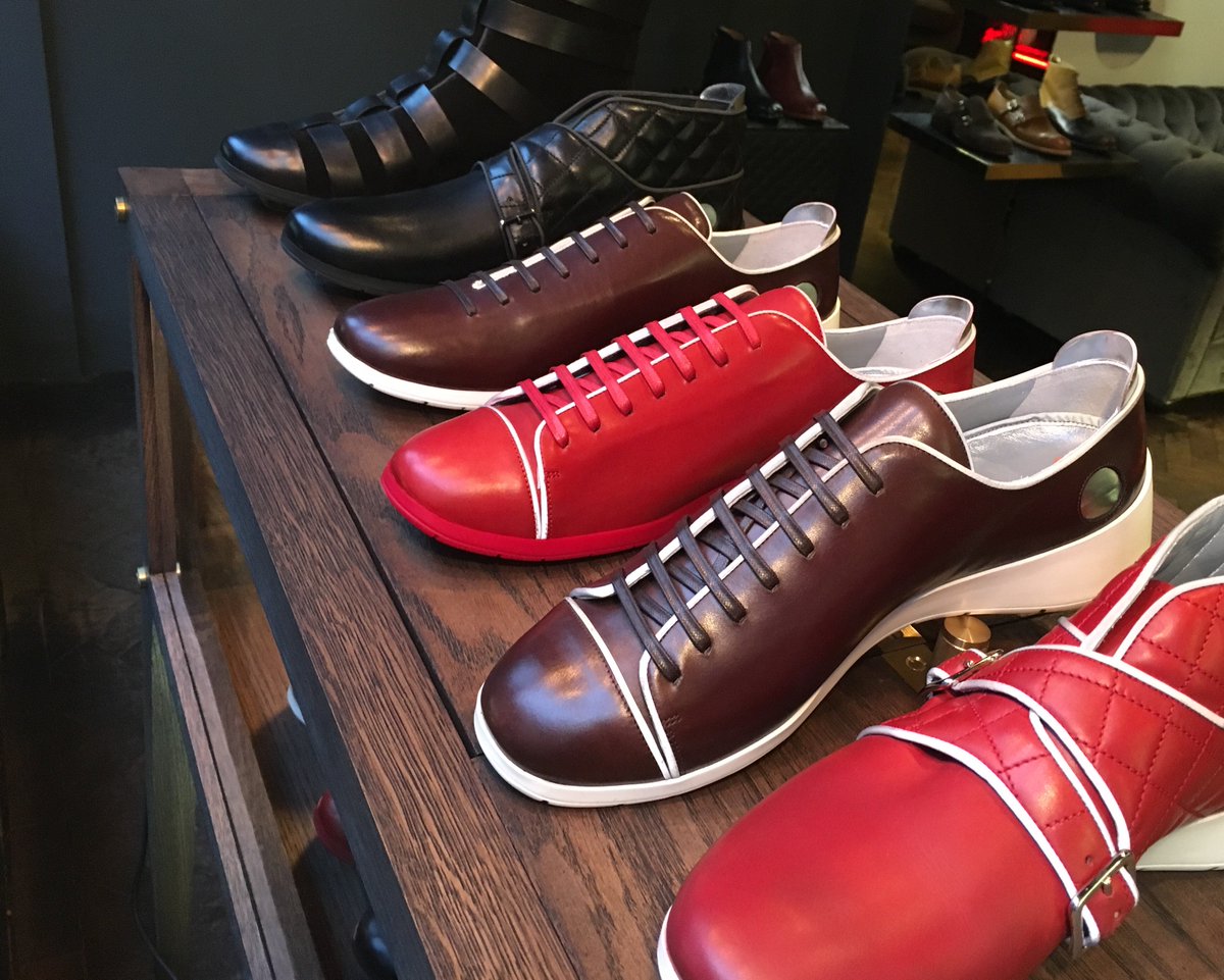 justin deakin shoes