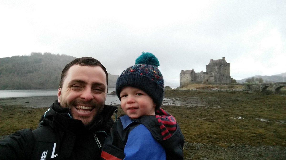 Got our visit to <a href="/1EileanDonan/">Eilean Donan Castle</a> a few months earlier than expected. Well worth the drive. #BeautifulScotland