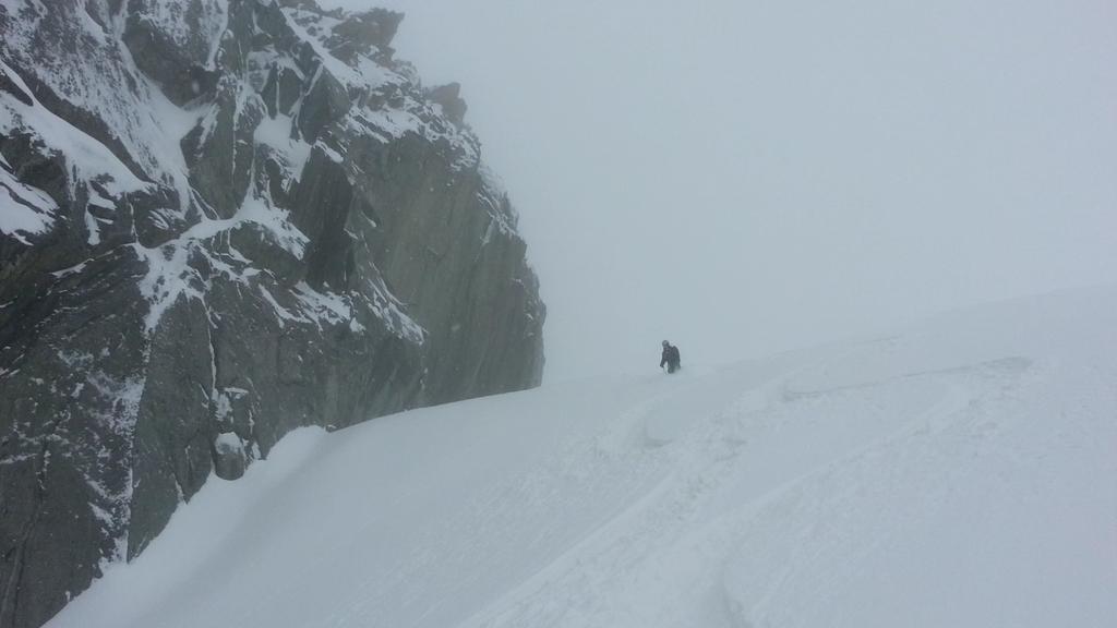 SkiAscent tweet picture