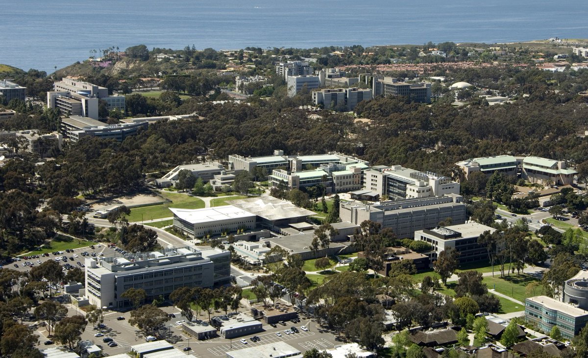 2020Colleges's tweet photo. University of California San Diego #UCSD2020 #UCSD20 💙😍🌴☀️ https://t.co/oD5OGyUzni