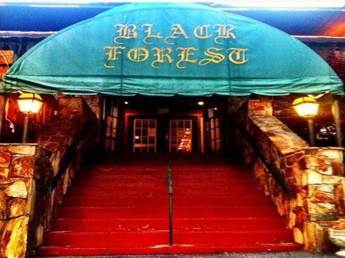 There's always something fresh and tasty here for you at #BlackForestRestaurant! See you soon!