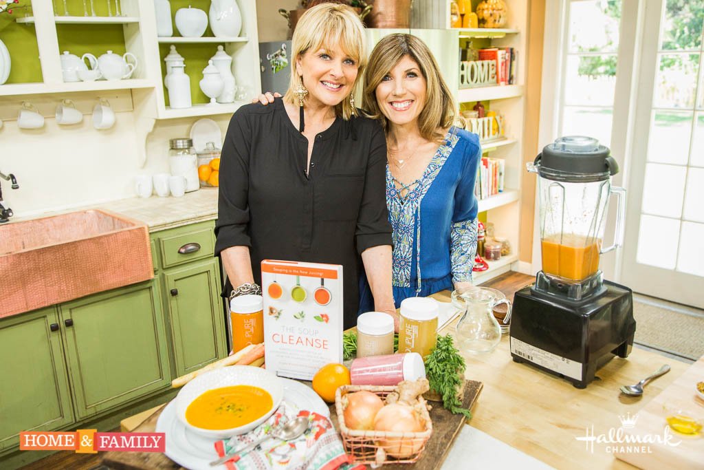 CristinaCooks's tweet photo. Soup your way to optimal nutrition  @marlynwellness shows us how w/ her Creamy Carrot Ginger soup @HomeandFamilyTV https://t.co/xpgXVDib8S