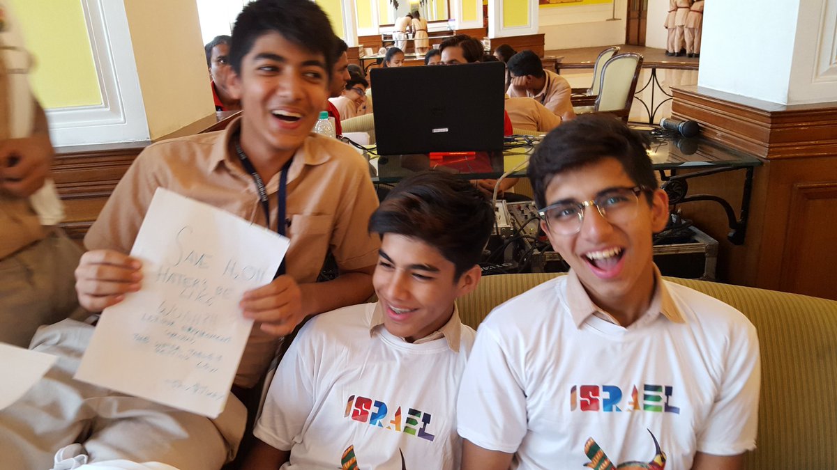 Froim's tweet photo. Visit #IsraelinIndia FB 2see the slogans &poster Vasant Valley students created 4water awareness. #ClearlyCreative https://t.co/gcbXD0LiNk