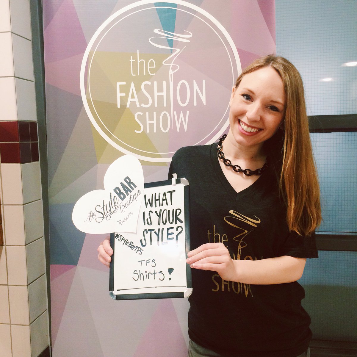 katebruce4's tweet photo. Stop by Fashion Week! Participate in our photo contest for a chance to win a $50 Style Bar gift card👍#StyleBarTFS https://t.co/rewBD3LehN