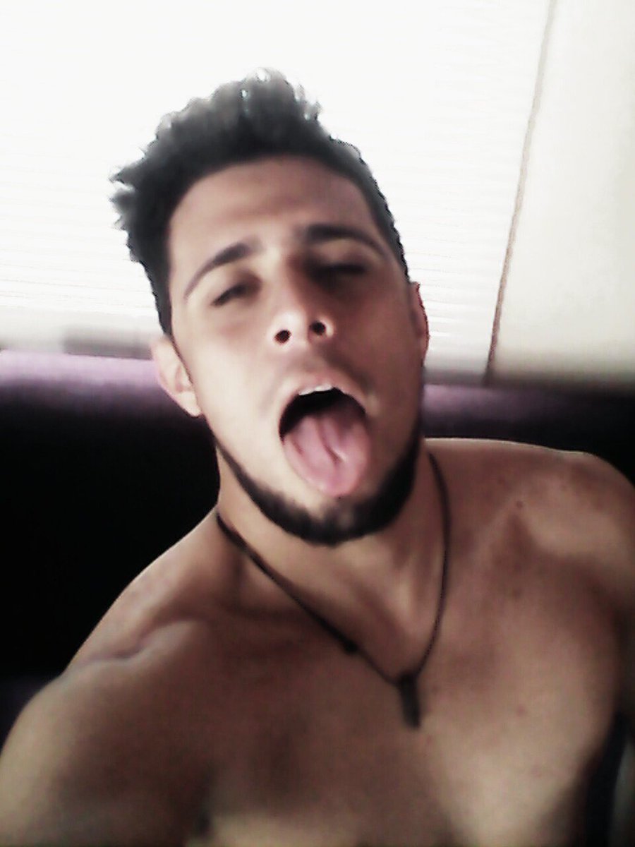 RonnyPeraza's tweet photo. #18Dias #MiCumpleaños #Buen #miercoles https://t.co/tOr8JkCQV6