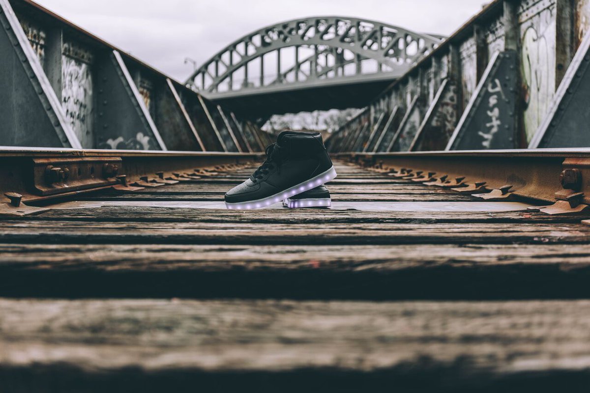 FlashGear_Kicks's tweet photo. Where will your Flash⚡Gear footwear take you? #EDM #PLUR #DANCE #DJ #Footwear #Fashion #Boston #NYC #LA #Vegas https://t.co/y8zMT3dPkr