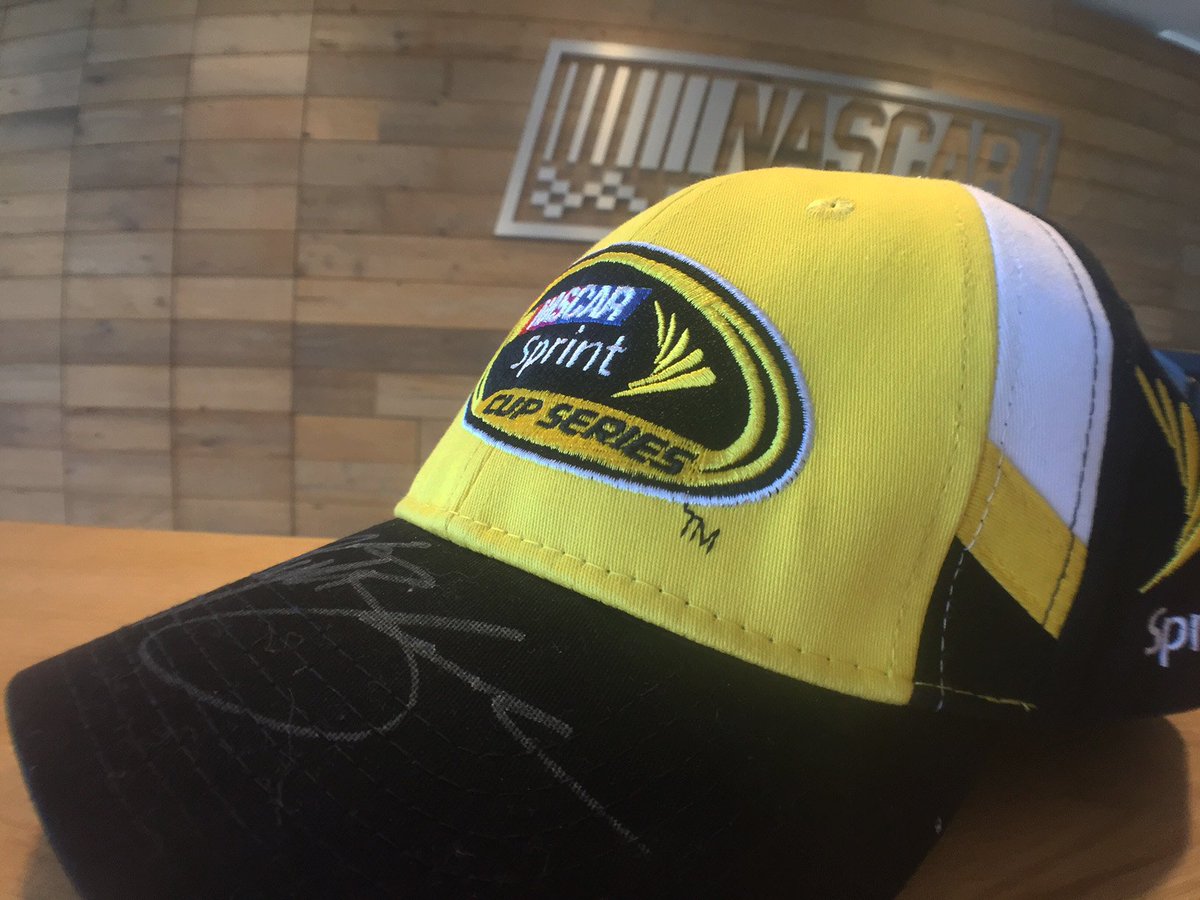NASCAR's tweet photo. Tweet #NASCARGearGiveaway OR retweet for a shot at @KyleBusch's autographed hat!!

RULES: https://t.co/kULgqhX213 https://t.co/LeWIPf2utq