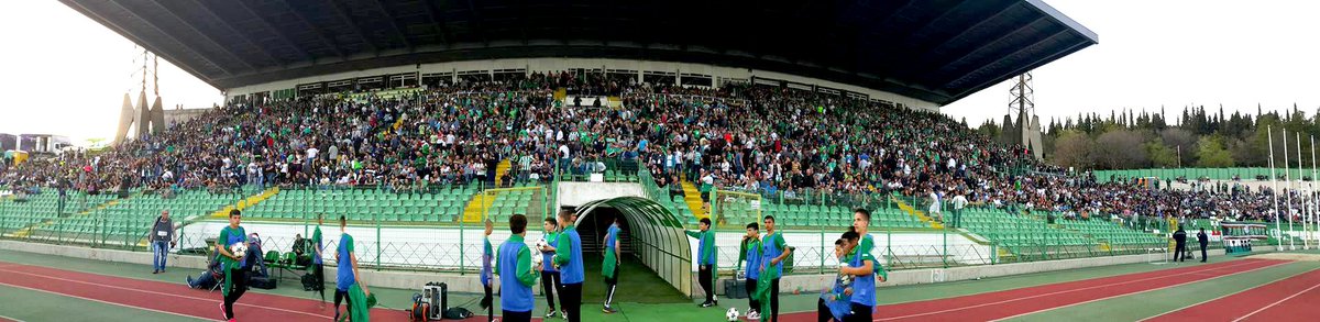 beroestz's tweet photo. Пълен стадион! А ти там ли си?
#BerCsk #СВЕТЪТеБЕРОЕ https://t.co/wMk6DPvZkT