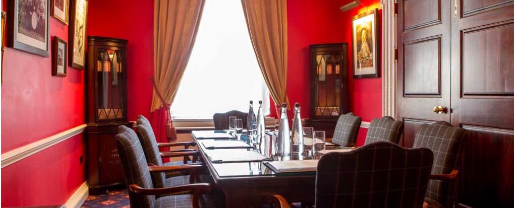 Fab mtg with <a href="/meetingroomsCOM/">meetingrooms.com™</a> <a href="/CalClubLondon/">The Caledonian Club</a> today, another opportunity to spread the word about their meeting space