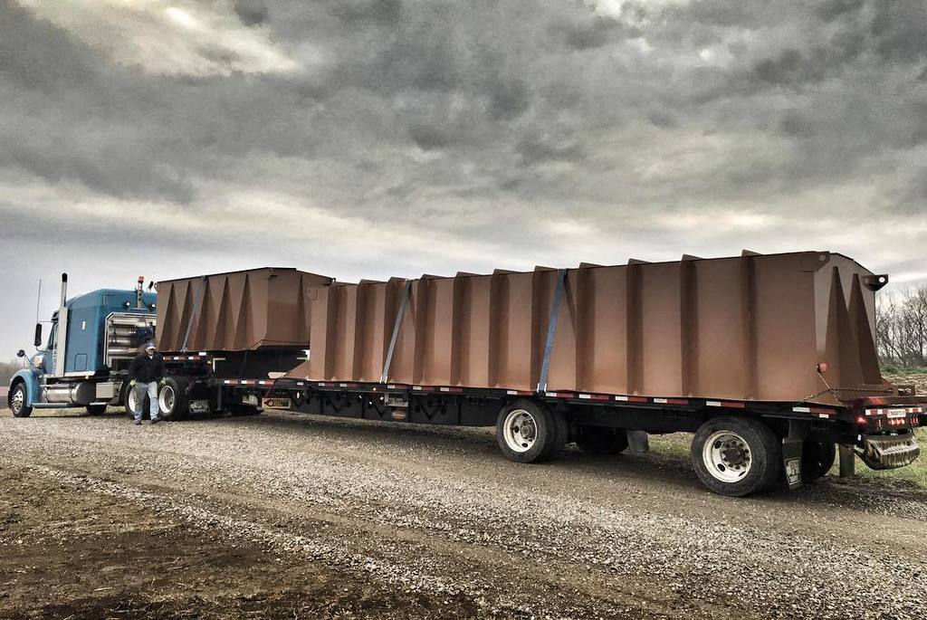 TonyVandemore's tweet photo. 2 new big boys just joined Habitat Flats! I love expanding the family. #HFArsenal #Waterfo… https://t.co/lAShE8Poqa https://t.co/7bcyvZPbj9