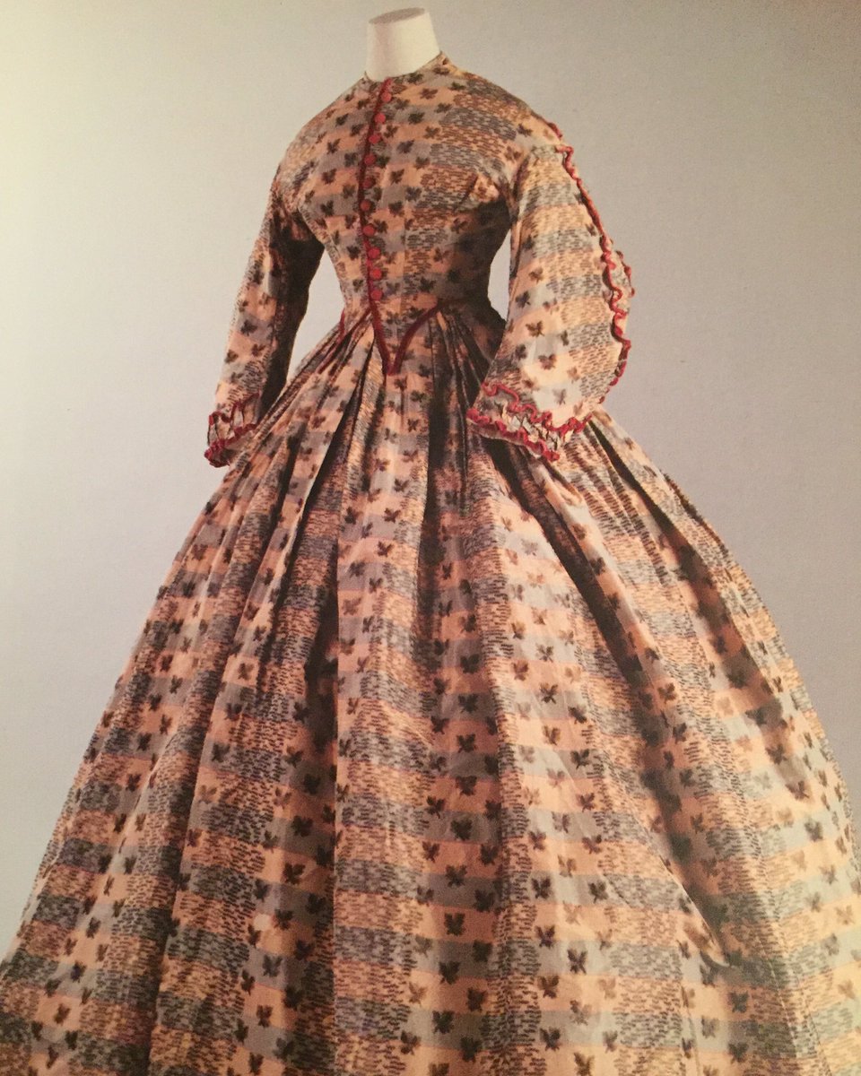 kateStrasdin's tweet photo. Early 1850s printed cotton &amp; chenille day dress on display in China last year #fashionhistory #19thc #dressondisplay https://t.co/4o6N3uk9qq