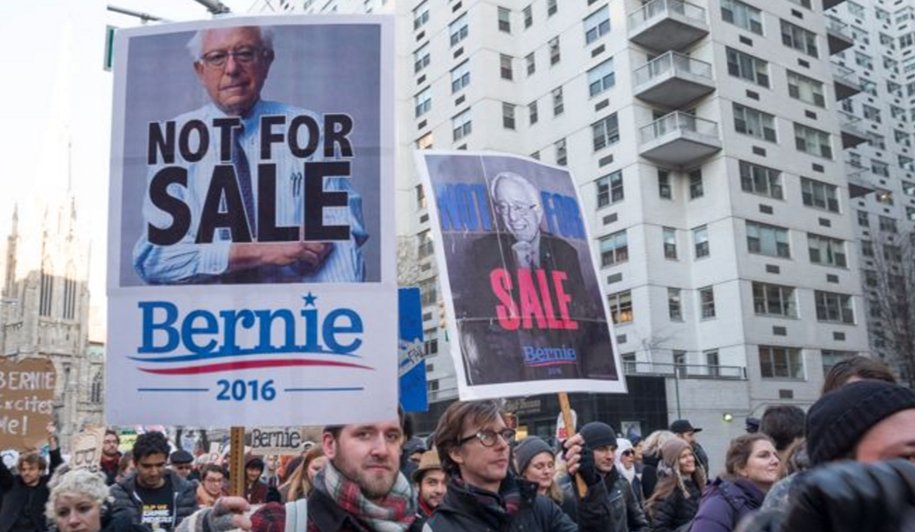 seanr1978's tweet image. #YesImProtesting because I&apos;m sick of the #Clinton&apos;s dirty politics &amp;amp; the corporate theft of #democracy. #NotForSale