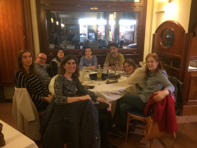 Cena de fin de feria!Con los grandes amigos de <a href="/Kalandraka/">Kalandraka</a>,<a href="/CalibroscopioEd/">Calibroscopioedit</a>,<a href="/pequenoeditor/">pequeño editor</a>
#iamiqueEnBologna #BCBF16