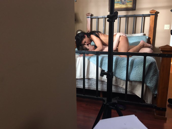 Thank you @adrianachechik @kwoodsxxx for being on time, professional, and sexy as hell today. 😍👍🏻💃🏻💃🏻<a class="tags" href="/tag/adrianachechik">@adrianachechik</a><a class="tags" href="/tag/kwoodsxxx">@kwoodsxxx</a><a href="/tag/bigreformenergy"class="tags"><span>#bigreformenergy</span></a>