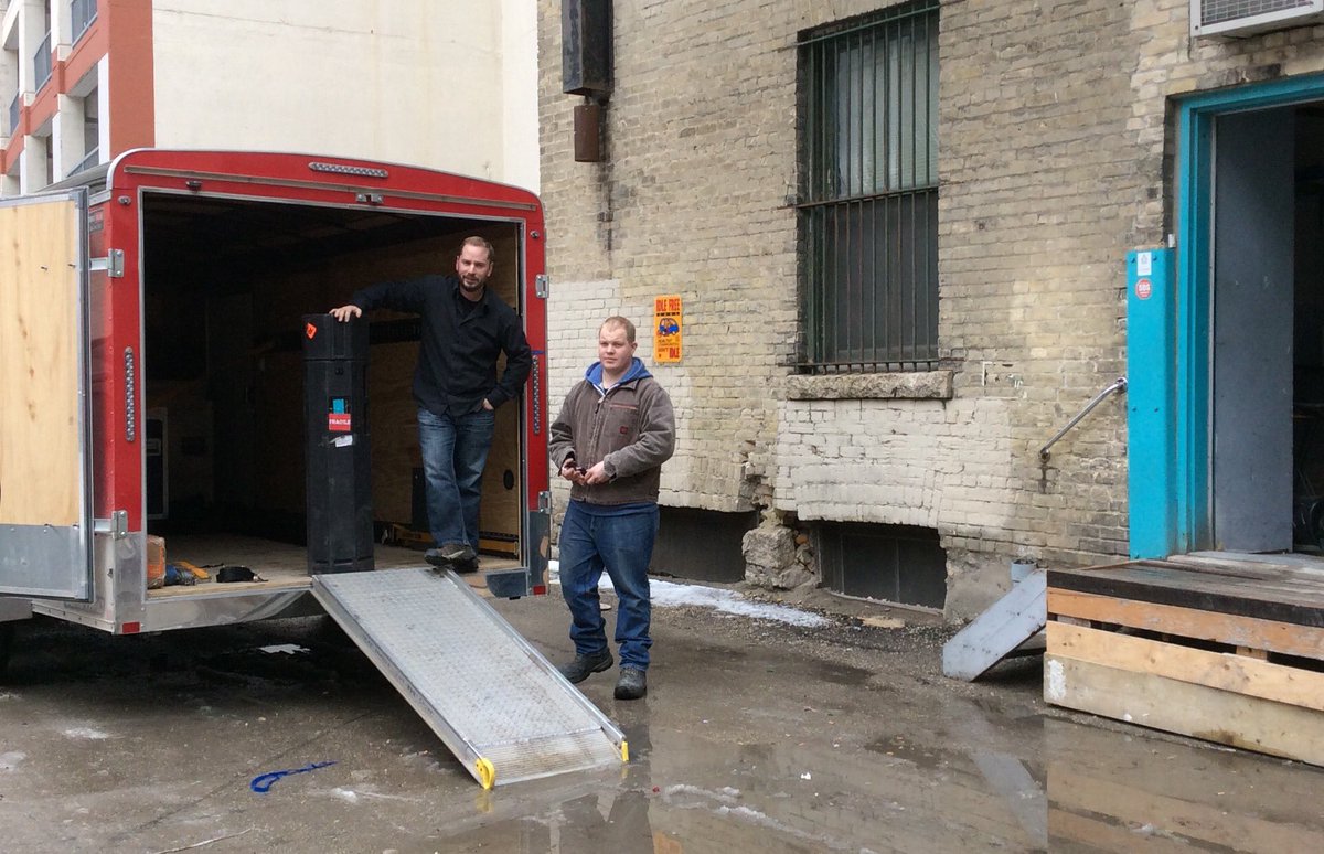 PrimeProMedia's tweet image. Seeing Jonathan off to do a gig, back in a week with Prime ProMedia's gear. 🎶Happy Trails to You!🎶