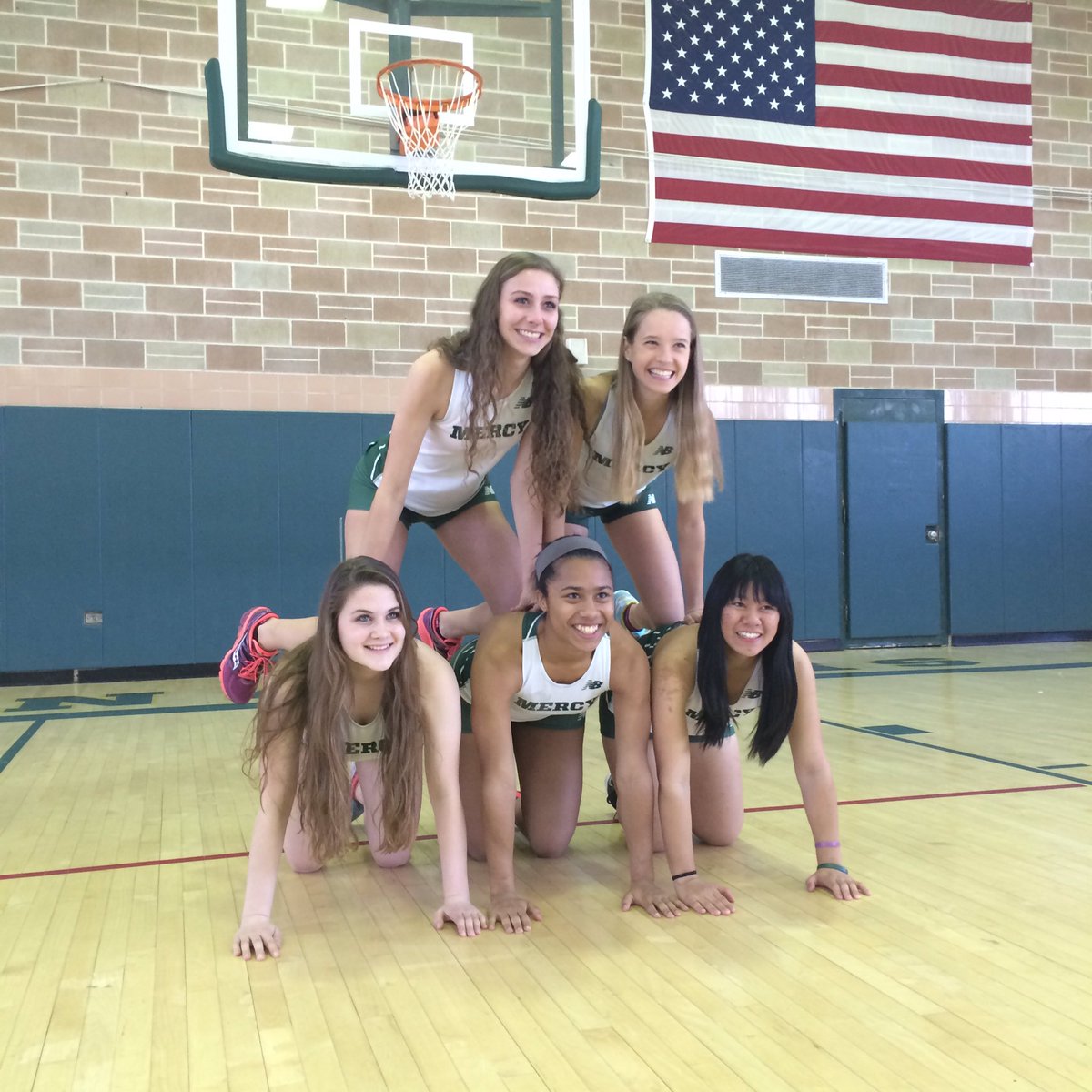MercyTrack's tweet photo. Mercy Track &amp; Field - Seniors 2016! https://t.co/T7KNeHXwuD