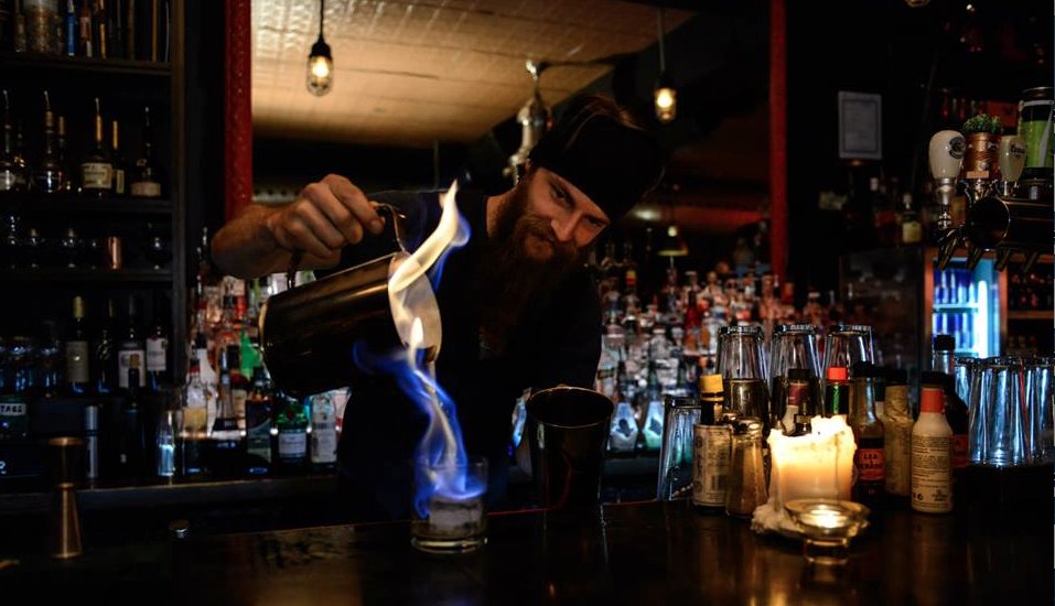 bartenderoneto's tweet photo. Welcome to the Second Edition of The 2016 Blazers Bartending Challenge. April 7 https://t.co/B6OKUNXpjp https://t.co/KWgy6pIuCf