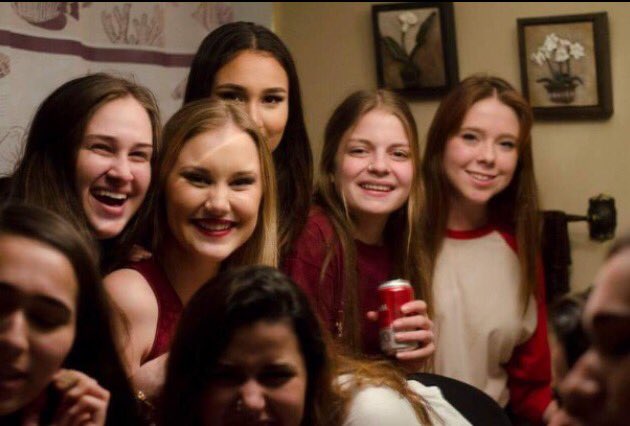 jasptheghost's tweet photo. HBD SEXY LEXI 🎉👅 here's some throwback pics for ya 😂 #luvya https://t.co/NNv5kaKD3R