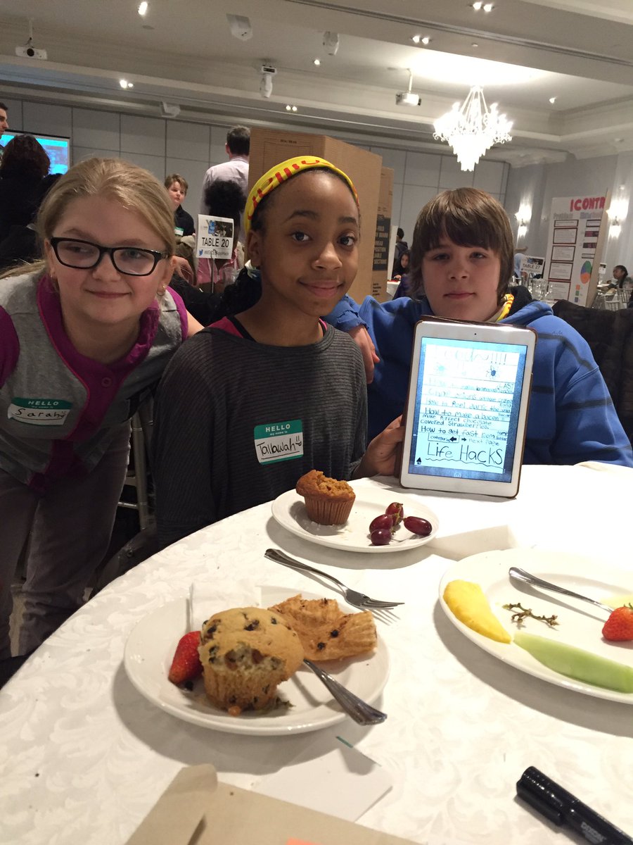 SarahPapoff's tweet image. Lifehacks with First Nations school students! Great ideas! #MSICEdAppHack @TDSB_MSIC @tdsb