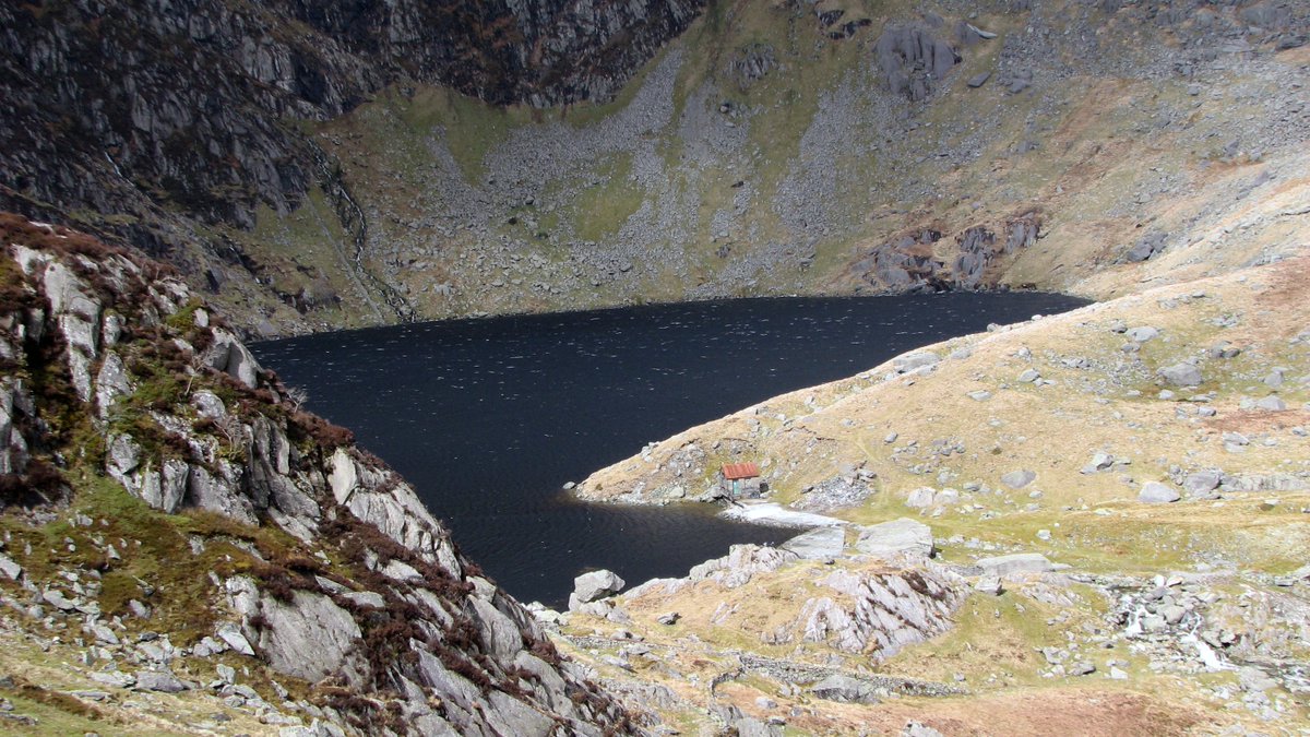 WalkNorthWales's tweet photo. The Melynllyn &amp; Dulyn Reservoirs walk #NorthWales #Gwynedd stunning! https://t.co/PjtSAa6NNn https://t.co/leQvIvNCQg