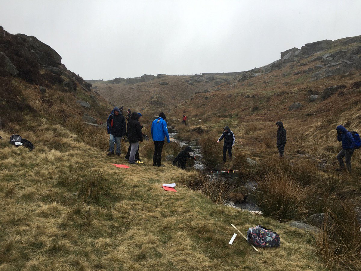 FVGeography's tweet photo. Fab behaviour and hard work in spite of some pretty poor weather. Hail, wind, a little bit of snow........! https://t.co/4mcfdDk03x