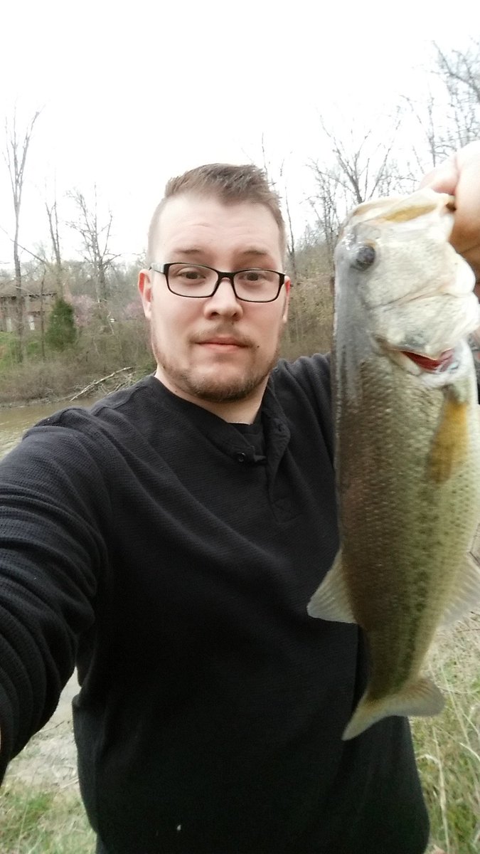 dtweezy88's tweet photo. # fishing #generalbutler https://t.co/1pVo20e2Zl