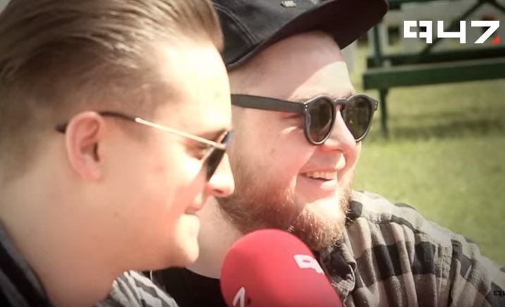 OMAMSpain's tweet photo. Of Monsters and Men Spain: Entrevista en 947 Joburg https://t.co/BAMzNVo2Rs #OfMonstersAndMen #OMAM #OMAMSA https://t.co/qEUSgtTrEd