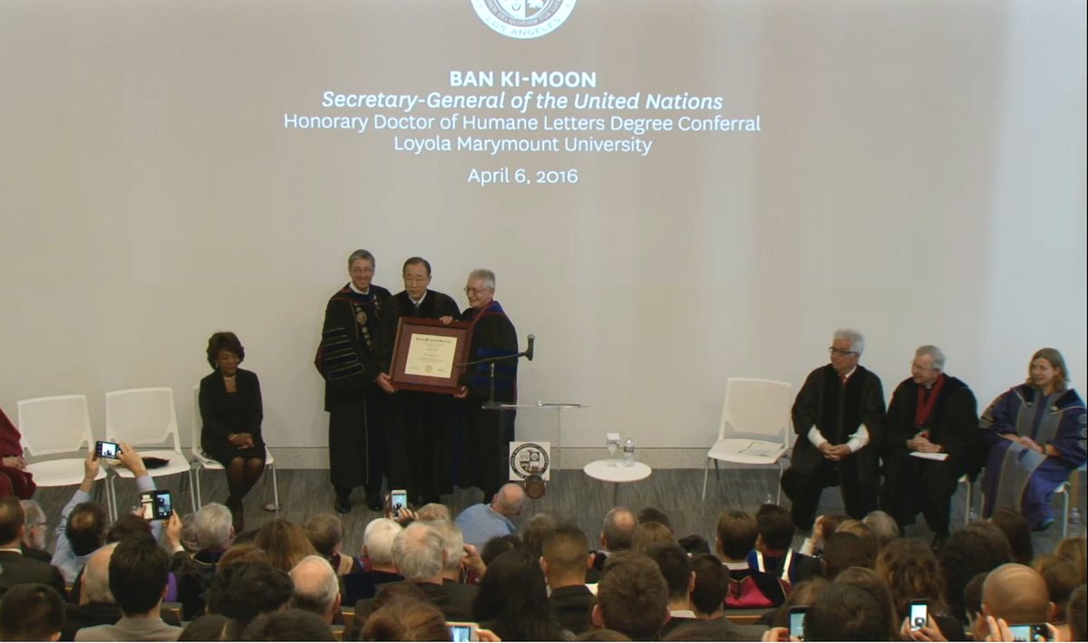 LoyolaMarymount's tweet photo. The Doctor of Humane Letters degree is conferred upon #UNSG Ban Ki-moon. Welcome to the Lion family! #BKMatLMU https://t.co/Zl2tVV1QnZ