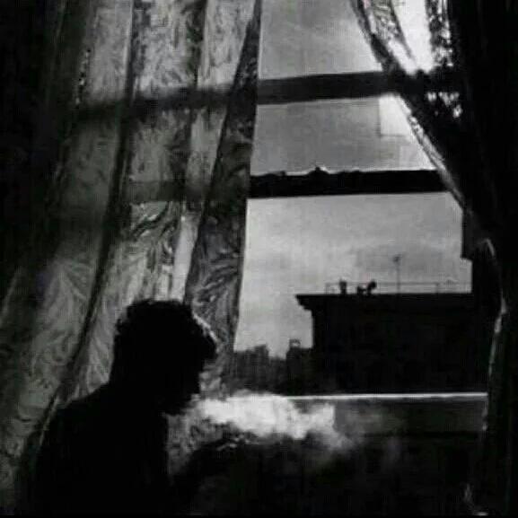 "

گيفَ للعَيونْ أنْ تَنام  ,,,
وفي عُمقها شَّوق لِغائبَ 
يَسگنْ الأحَداق ولا يَغيب !!

/AS/