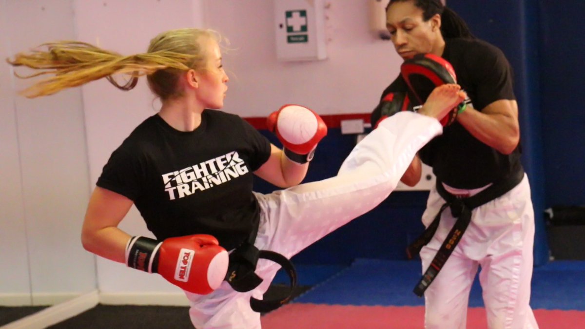 fightertraining's tweet image. Train Hard, Win Easy #fightertraining #kickboxing