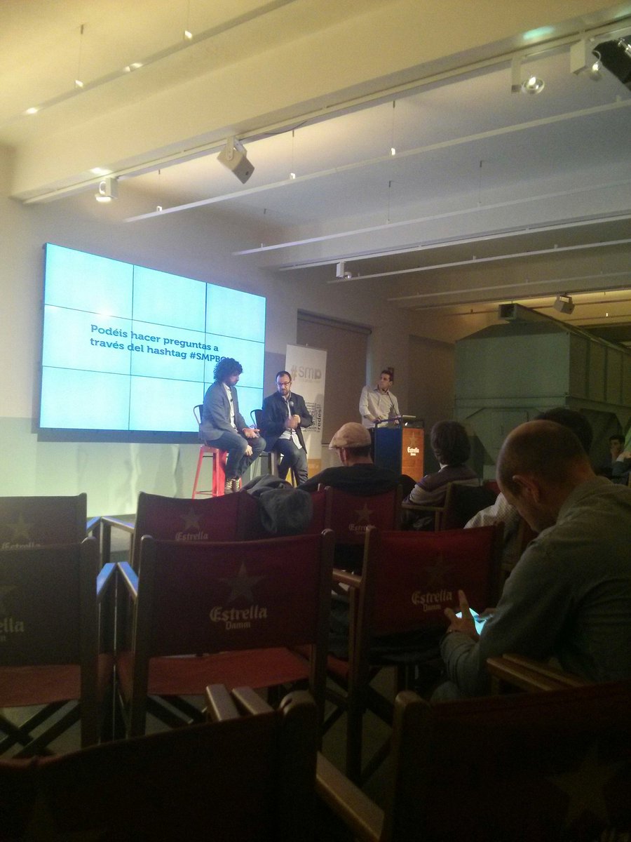 irisia4's tweet photo. Charla sobre #RealidadAumentada #SMP26 #SMPBCN https://t.co/mAyrU7ZWQ7