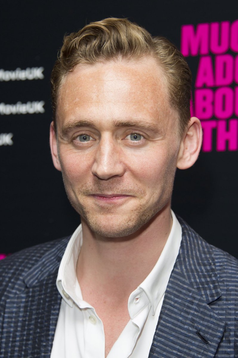 LuxecasaG's tweet photo. @twhiddleston what you think? this is my dad to the left and son to the right https://t.co/9feW9QXSAT