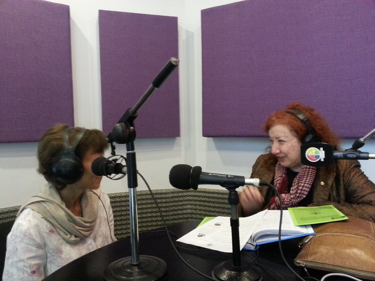 BusinessPressAR's tweet photo. @angeleswolder con Mirta Rossi en Radio Cultura conversando sobre salud y educación https://t.co/rbKQIexe7m