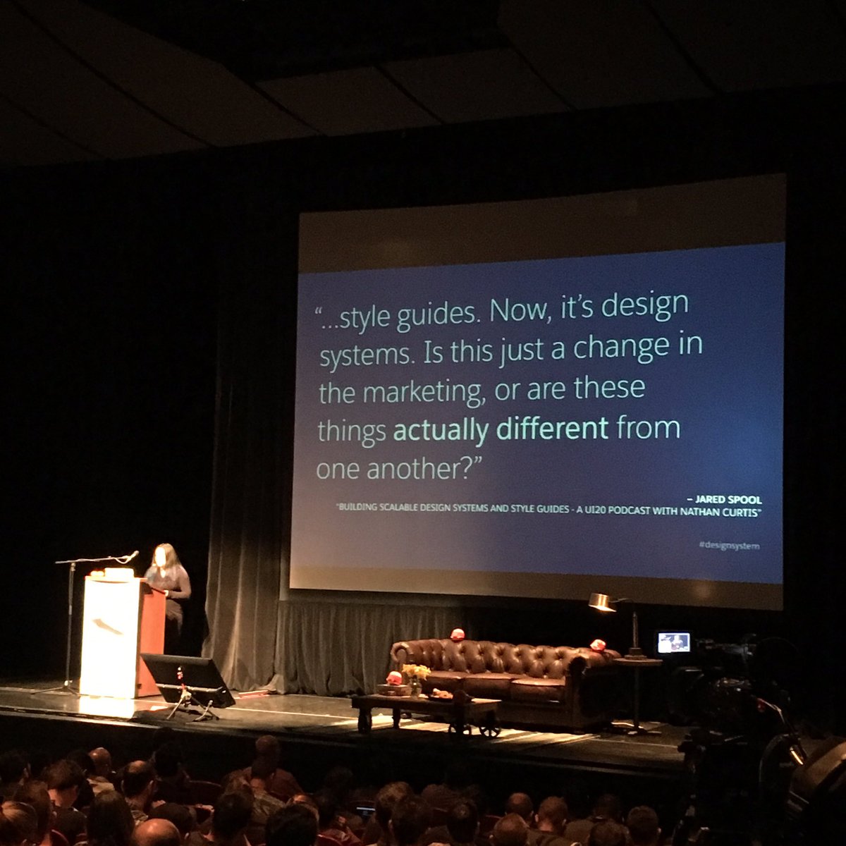 tobeleaf's tweet photo. "Can I use #CSS in my app?" - Yes, with #InterfaCSS @jina #SmashingConf #SanFrancisco #iOS #apps #UI https://t.co/4iEr23Ijud