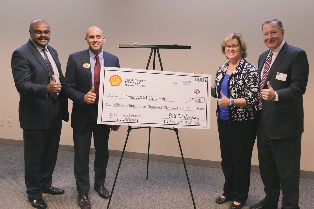 TXAMFoundation's tweet photo. Thank you @Shell_US  for the outstanding $2,033,008 contribution for 2015-2016! #Whoop #GivingIsGoodBull https://t.co/FHEVk2dyQK