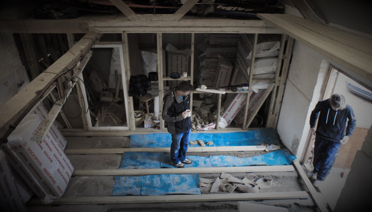ridethecarousel's tweet photo. We have a floor going down ladies and gentlemen! A floor!!
#ticktockstudios #ridethecarousel https://t.co/zVzXeWRJPo