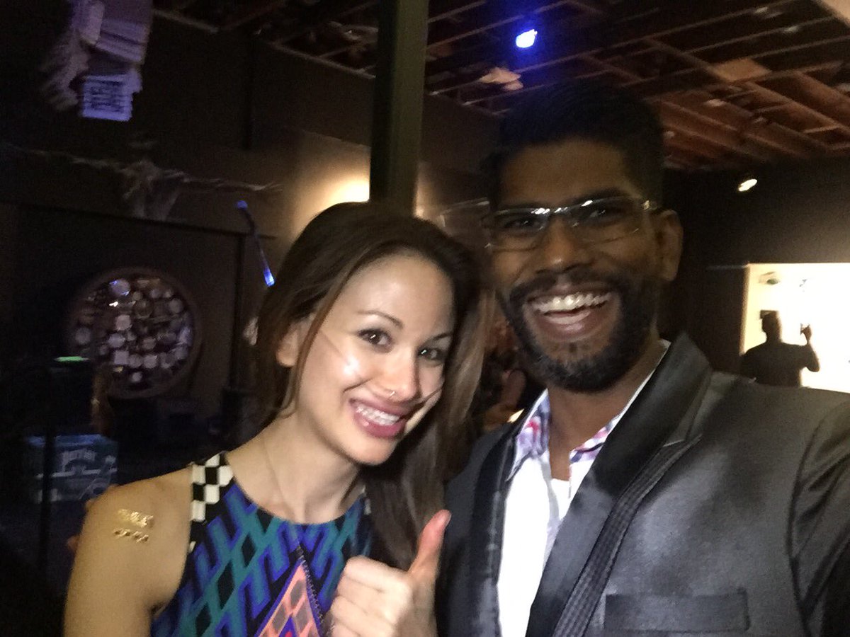 Awesome time last night at Pop up for charity. With Chloe #breathemoreselfie