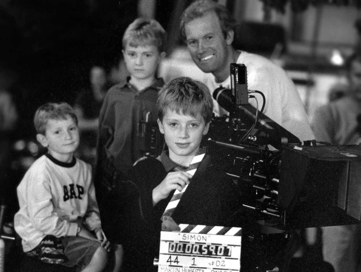StevenHallDOP's tweet photo. Just been sent this lovely reminder of one of the worst films I've ever worked on. Family set visit, Marrakech 2001 https://t.co/M15owUucgW