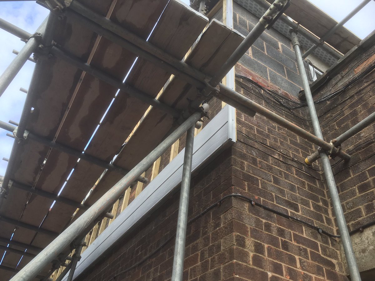 Work progressing to install @MarleyEternit cedral cladding onto our latest project #buildqual
